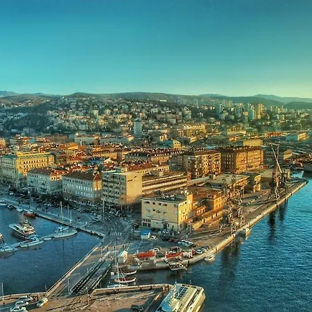 M&m * Rijeka